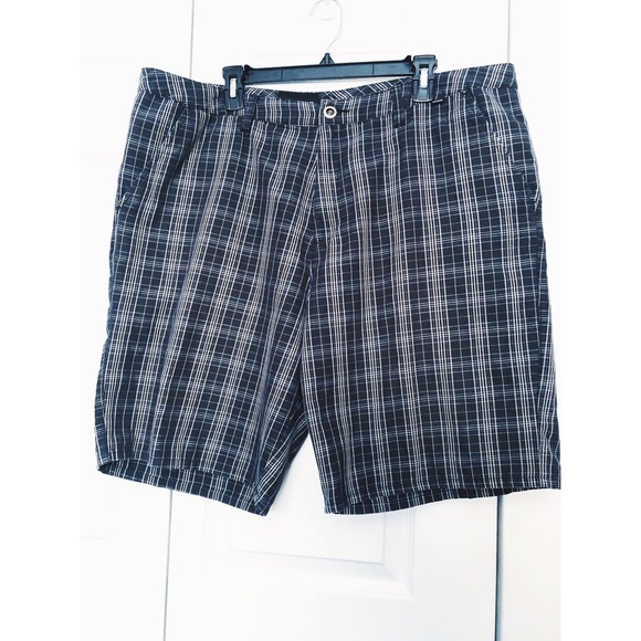 Hurley Other - Hurley Mens Plaid Flat Front Trouser Shorts with Pockets